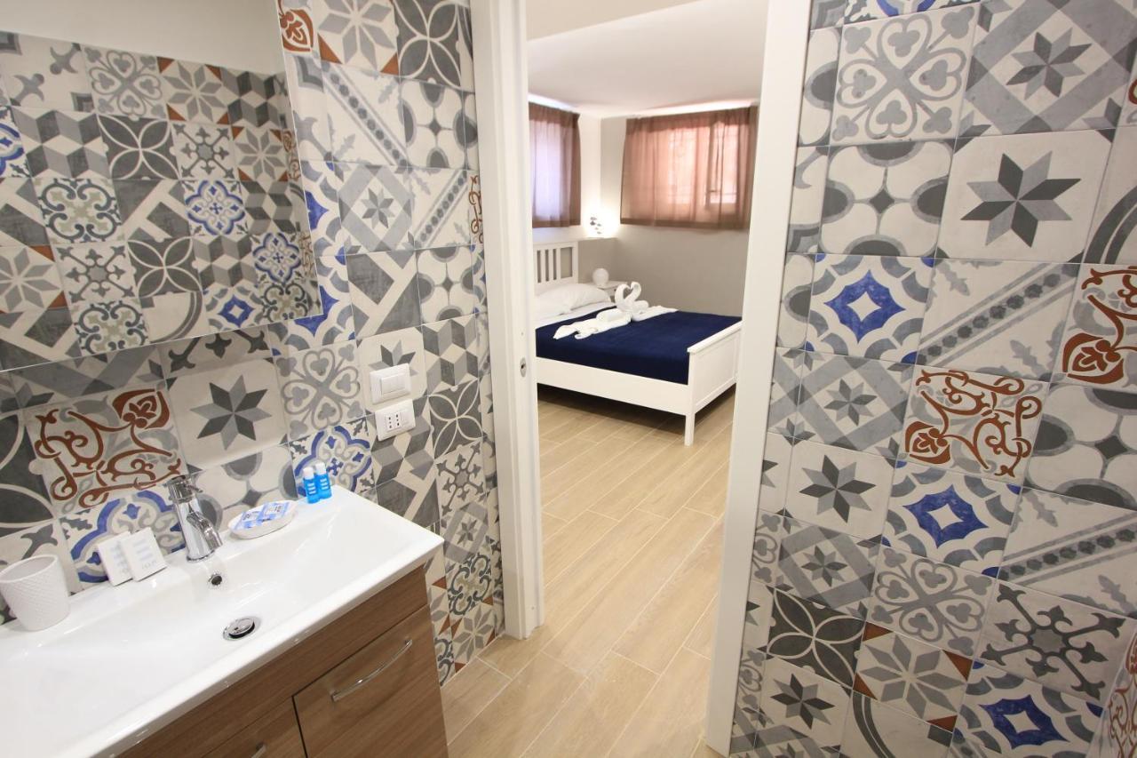 Hotel Sapore di Mare al Duomo Gaeta Esterno foto